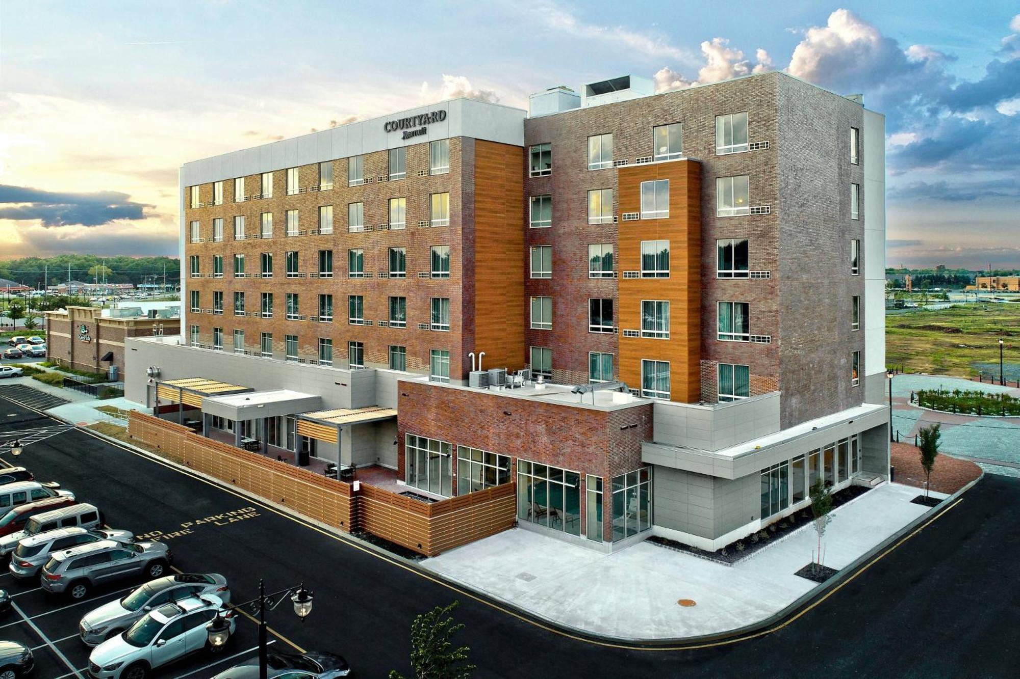 Hotel Courtyard By Marriott North Brunswick Exterior foto